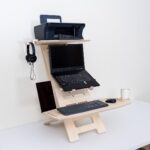 مكتب قائم من الخشب الطبيعي - مكتب كمبيوتر محمول قابل لتعديل الارتفاع، حامل سطح مكتب متعدد الوظائف